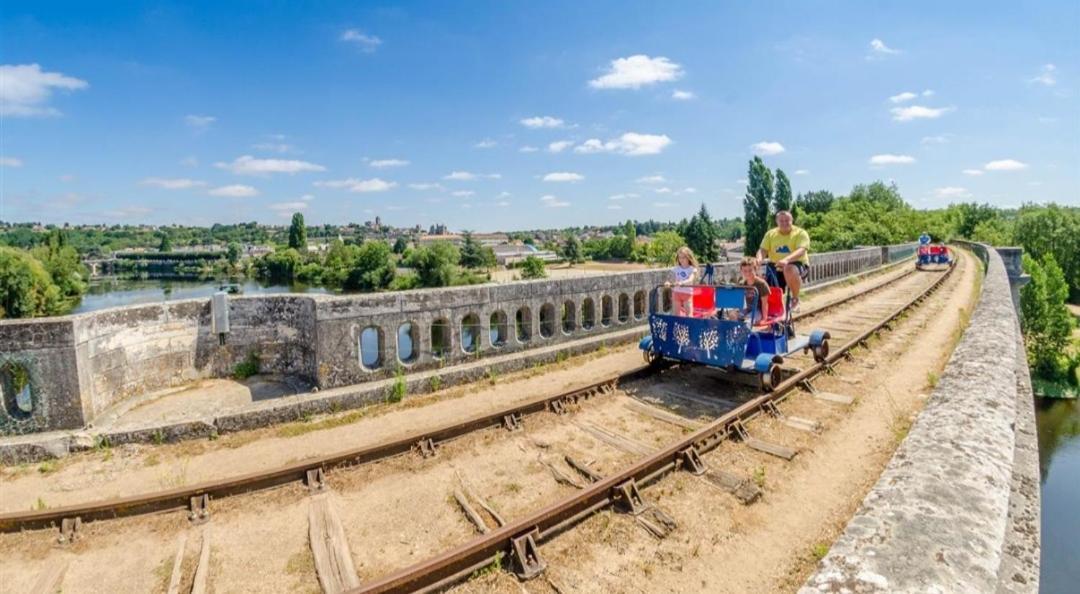 Appart'Hotel Chauvigny Kültér fotó